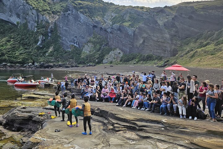 Jeju Shore Excursion for Cruise Passengers: UNESCO & Highlights