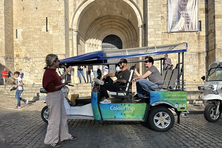 Lisbon Highlights: Private Tuk Tuk Tour Adventure Sightseeing