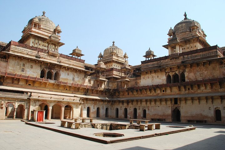 A Trip of Khajuraho, Orchha, Gwalior, Jhansi from Delhi in 5 Day