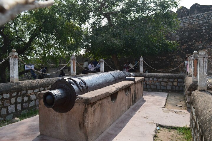 A Trip of Khajuraho, Orchha, Gwalior, Jhansi from Delhi in 5 Day