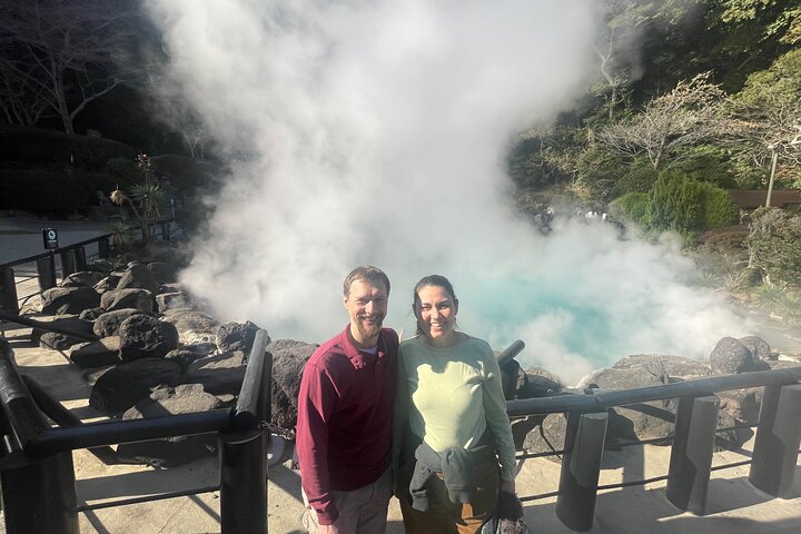 Hot Spring Beppu Onsen with Blue Hell cozy Tour by Car and walk