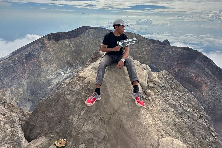 Mount Agung Sunrise Trekking to Highest Peak 3,142m And 2,900m