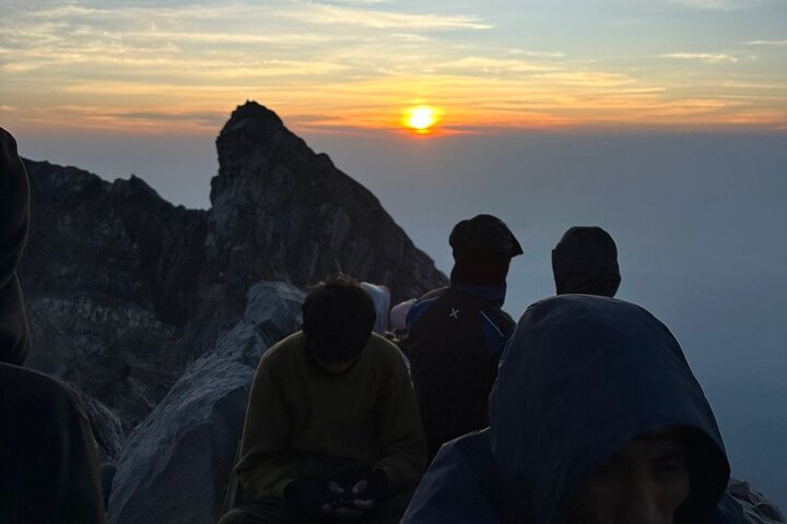 Mount Agung Sunrise Trekking to Highest Peak 3,142m And 2,900m