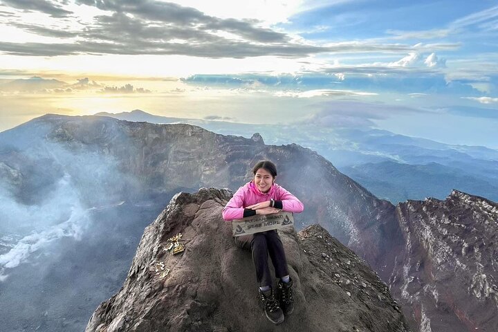Mount Agung Sunrise Trekking to Highest Peak 3,142m And 2,900m