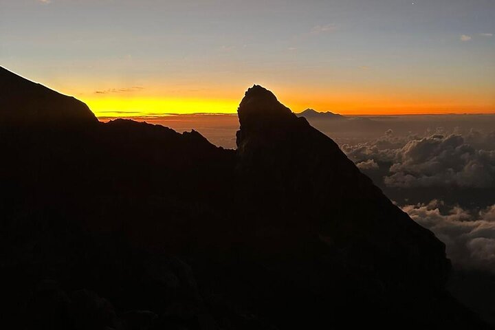 Mount Agung Sunrise Trekking to Highest Peak 3,142m And 2,900m