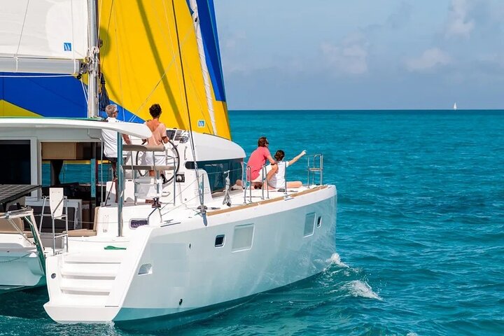 Magdalene Archipelago Tour from Palau - Luxury Catamaran 2