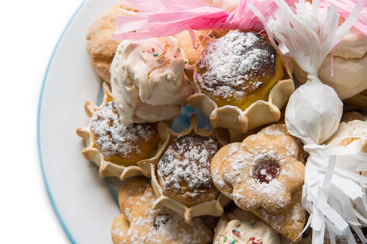 Cagliari: A Full Meal Sardinian Food Tour with Do Eat Better