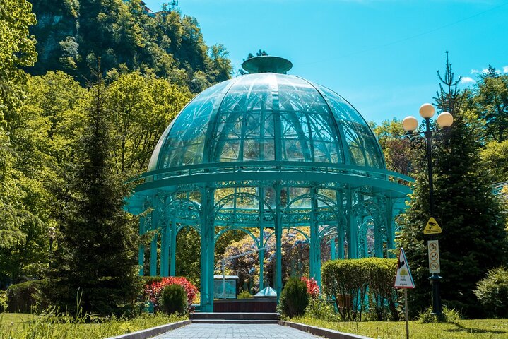 Private Enchanting Borjomi: Springs, Streets & Stories