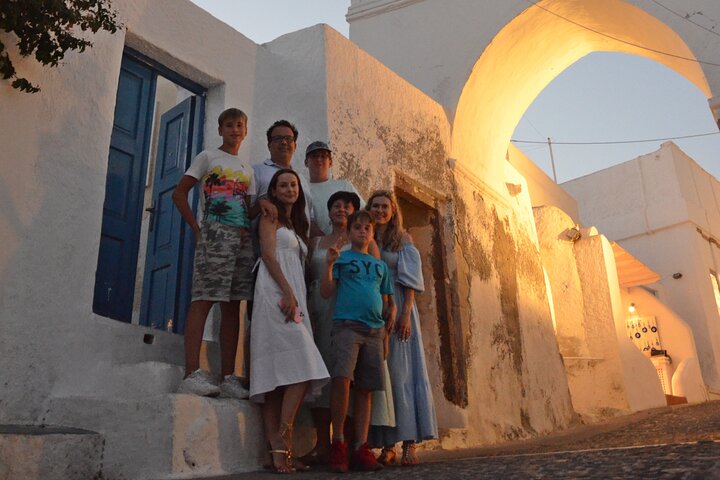 Santorini Highlights Small-Group Tour with Wine Tasting option
