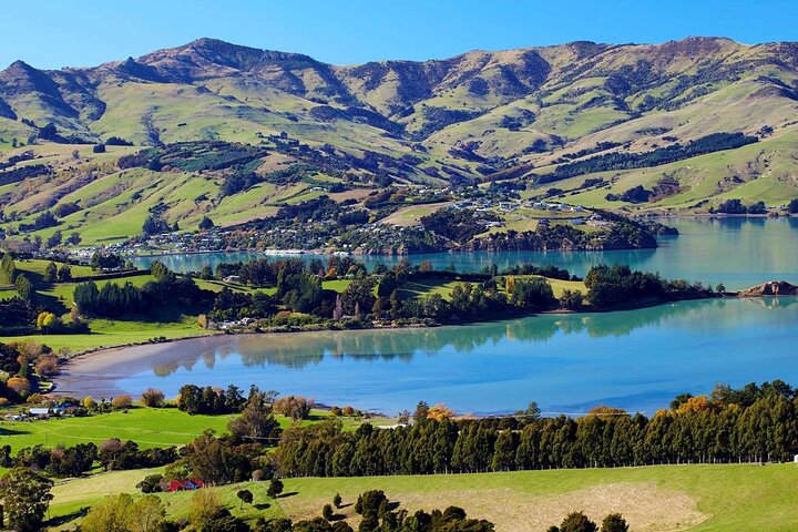 Akaroa Explorer- Guided Electric Bike Tour in Akaroa