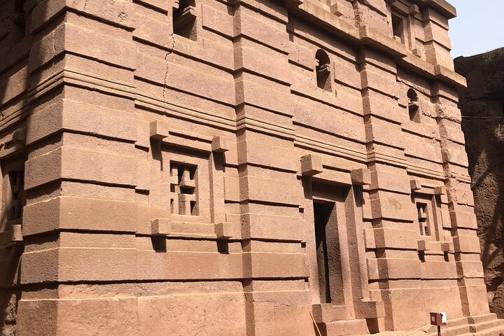 Lalibela Full Day Tour with Guide and Transfer