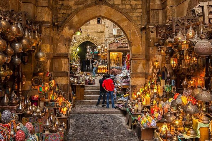 Marrakech Guided Day Trip from Agadir: Medina & Souks Tour