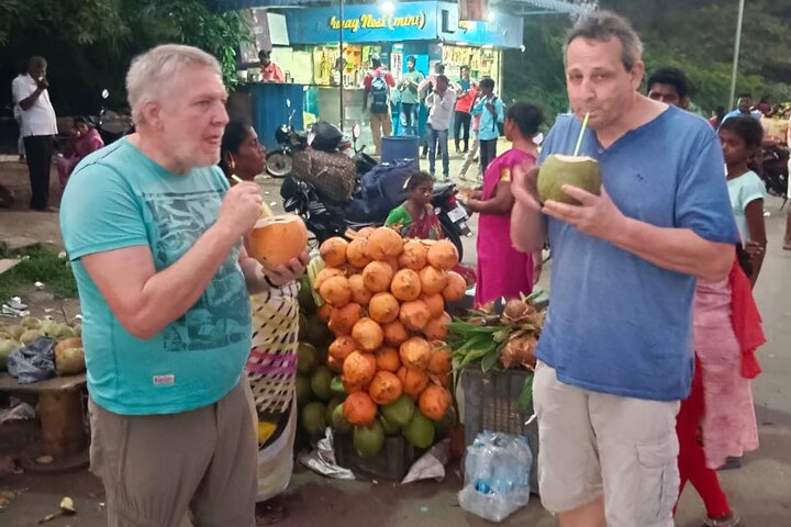 Chennai tour in car with guide-winner of traveller's choice award