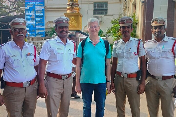 Chennai tour in car with guide-winner of traveller's choice award