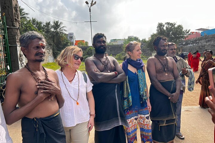 Chennai tour in car with guide-winner of traveller's choice award