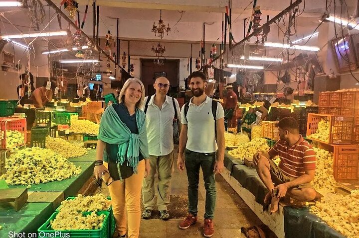 Chennai tour in car with guide-winner of traveller's choice award