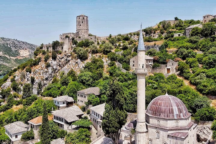 Sarajevo to Split (or opposite): Transfer With Herzegovina Tour