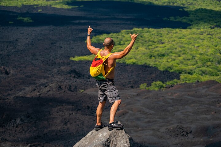 Half Day Tour of Cerro Negro's Volcano Boarding