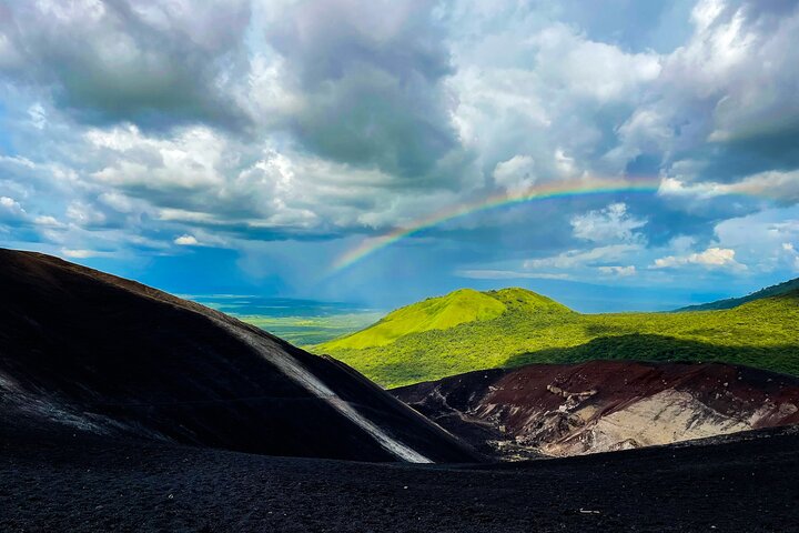Half Day Tour of Cerro Negro's Volcano Boarding