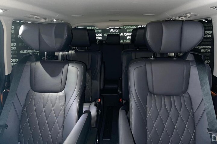 MiniVan or Suv Private Transfer from Potosi Airport POI to Potosi