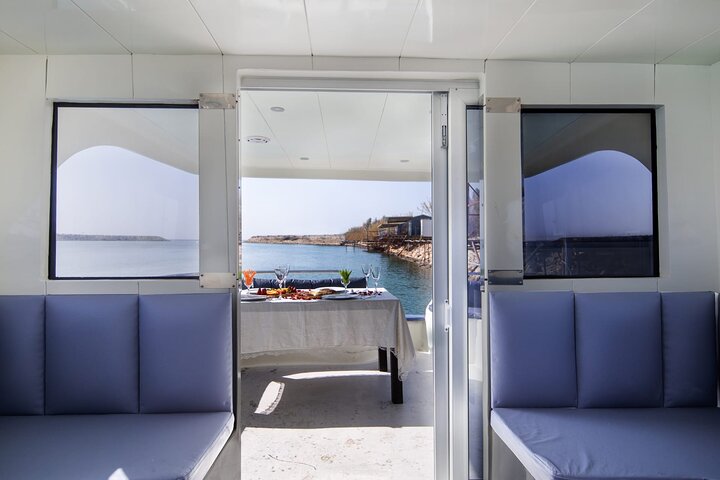 Antalya Private Yacht Tour with Lunch and Transfers