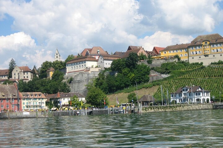 Meersburg: Public guided tour with wine tasting