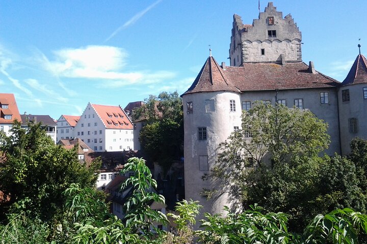 Meersburg: Public guided tour with wine tasting