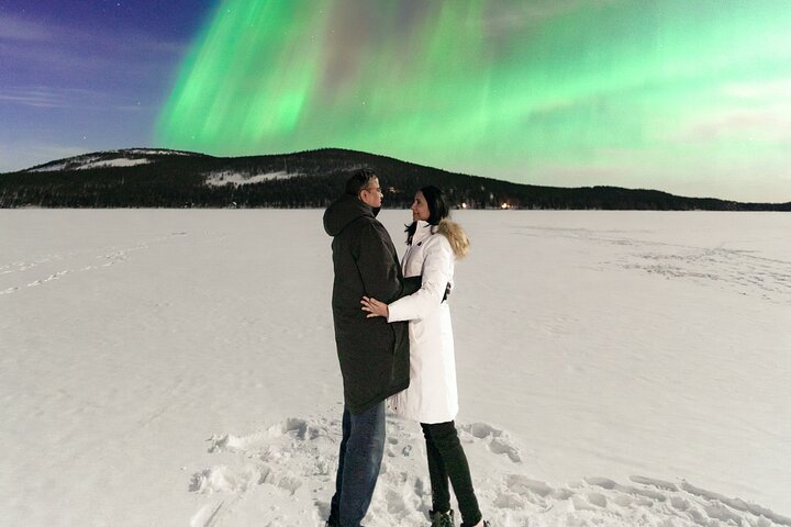 Rovaniemi: Northern Lights Pro Guaranteed - Unlimited Distance