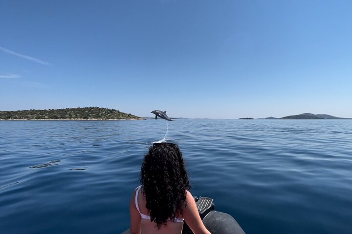 Zadar: Luxury Island Boat Tour, Snorkeling & Unlimited Wine