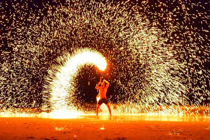 Agafay Desert: Dinner Show with Quad Bike and Sunset Camel Ride