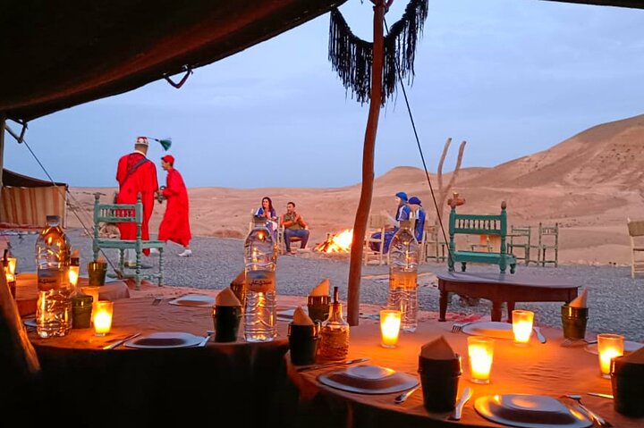Agafay Desert: Dinner Show with Quad Bike and Sunset Camel Ride