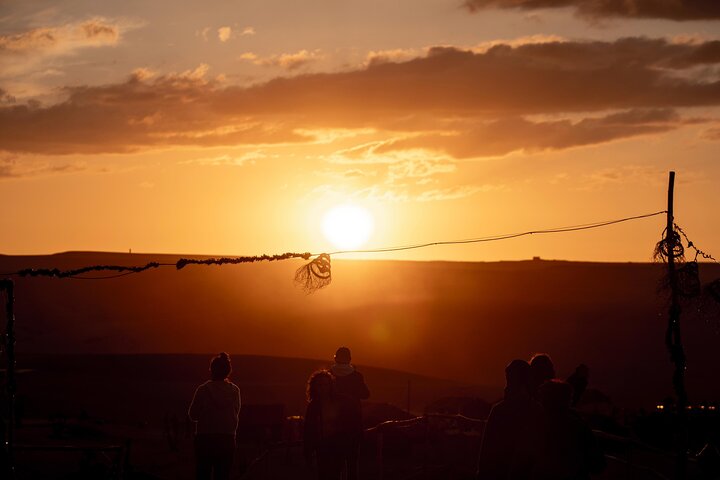 Agafay Desert: Dinner Show with Quad Bike and Sunset Camel Ride