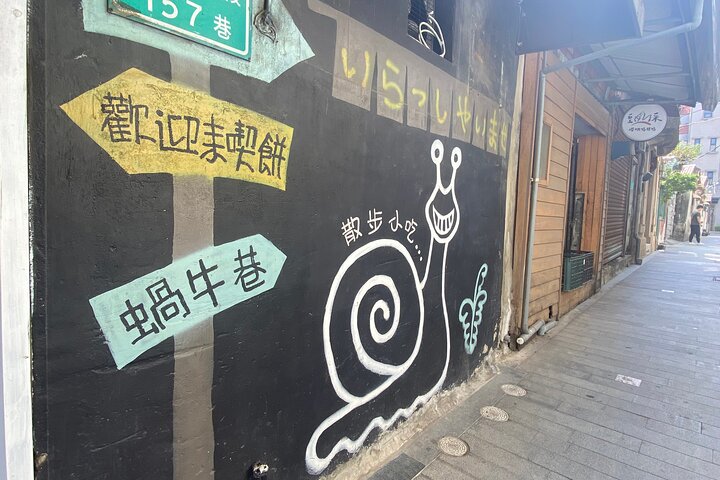 Food and Culture Walking Tour in Tainan
