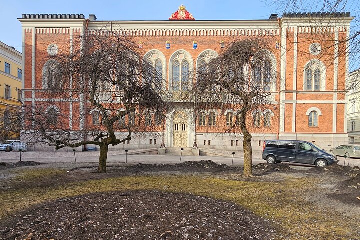 Discover Helsinki City Walk - Multiple Tours Daily