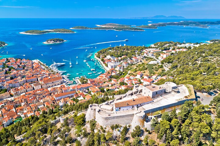 Blue Cave, Hvar & 5 Islands Speedboat Adventure From Split