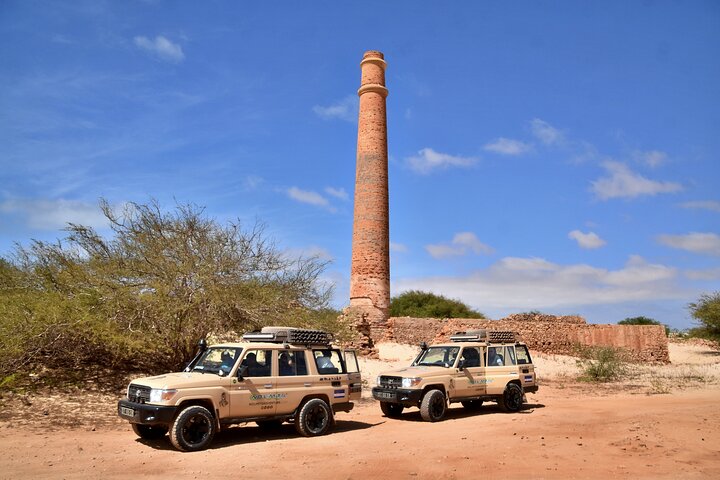 Boa Vista Jeep Expedition: Santa Monica & Desert (4-Hour)