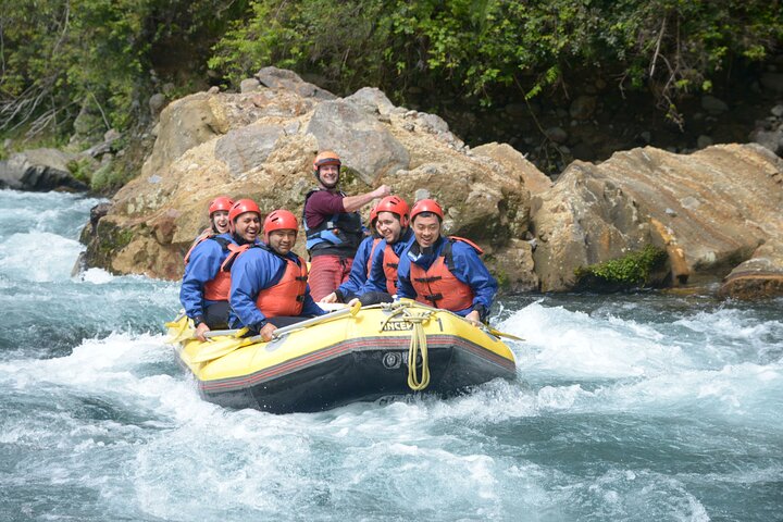 Tongariro Thrills: Grade 3 Whitewater Rafting Adventure