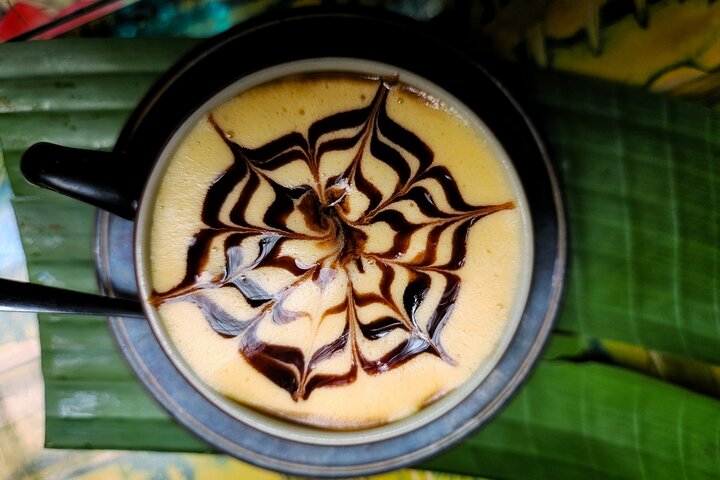 Hanoi Jeep Tour: Food, Culture and Fun by Vietnam Army Jeep