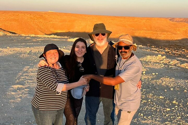 Edge of the World Riyadh Tour with Camel Ride, Bat Cave & Dinner