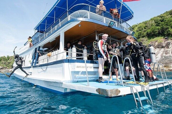 Alanya : Scuba Diving for Beginners w/ Lunch and Transfer