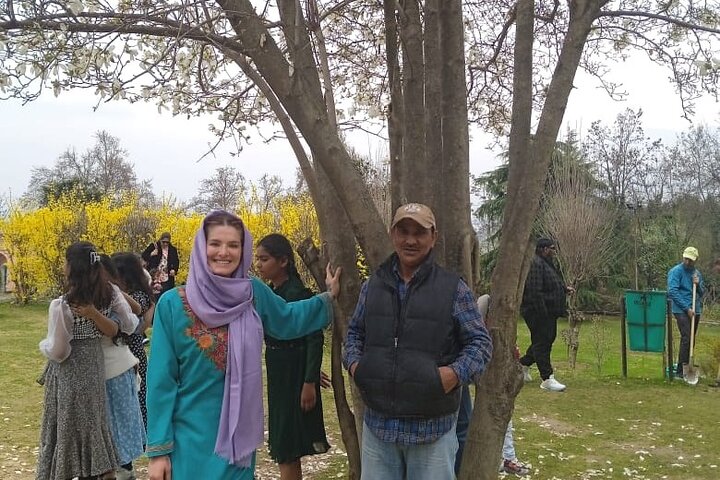 Srinagar Splendors: A Private City Tour