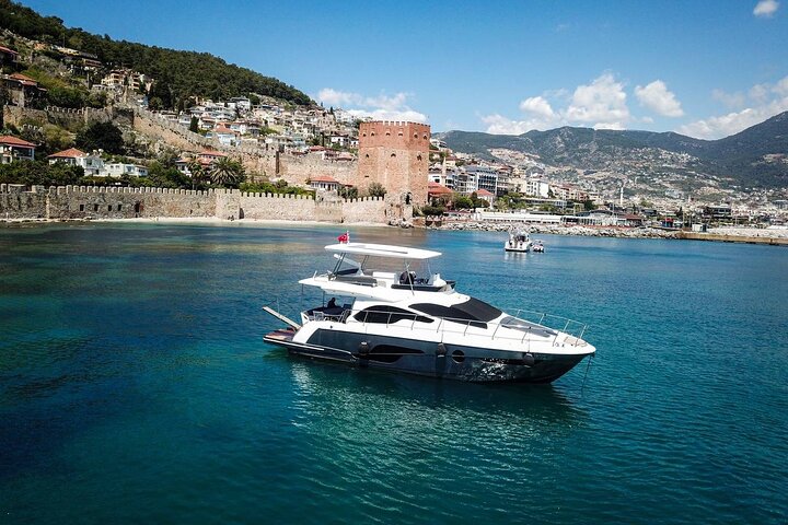 Alanya Private Yacht Tour with Food, Soft Beverage & Transfer