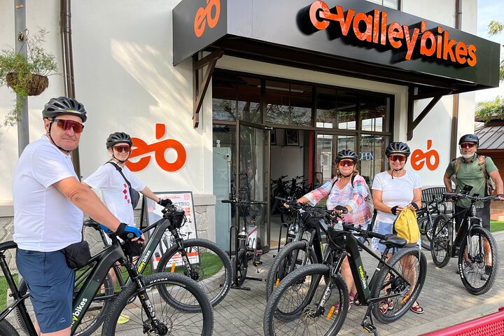 Private Tour on E-Bike: Discover El Valle de Anton