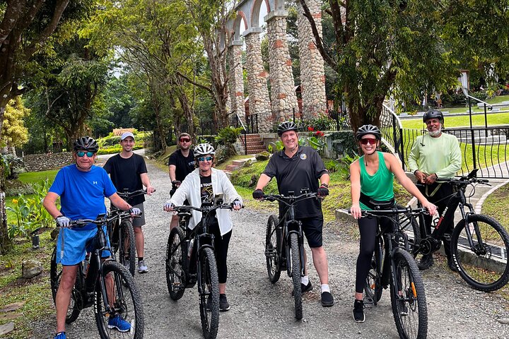 Private Tour on E-Bike: Discover El Valle de Anton