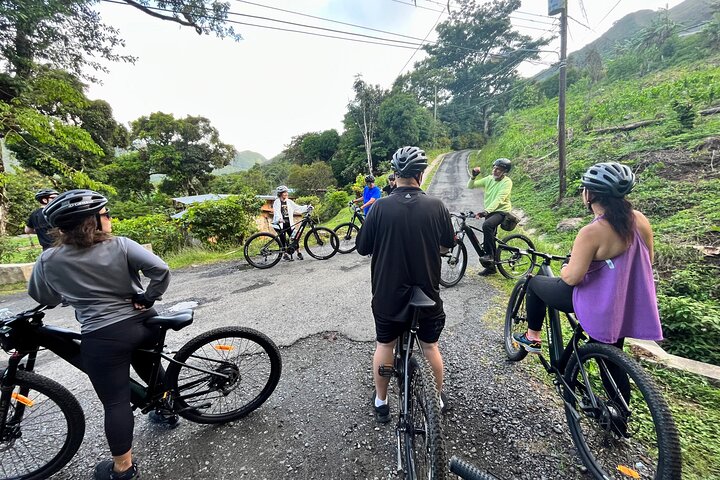 Private Tour on E-Bike: Discover El Valle de Anton