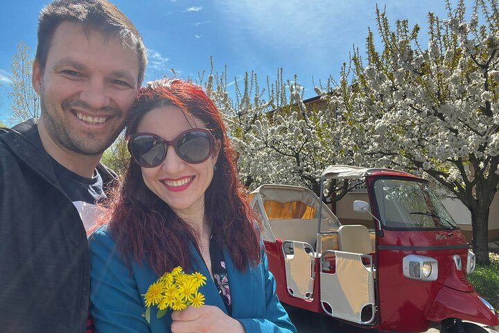Bucharest Tuk Tuk city tour