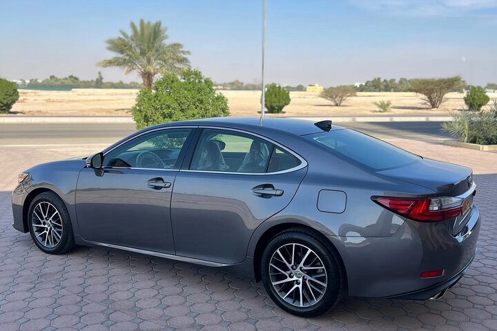 Muscat: Private Luxury Airport & Hotel Transfer