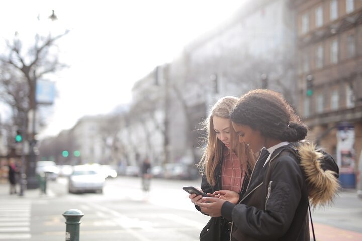 Self-guided scavenger hunt and city game in Karlsruhe