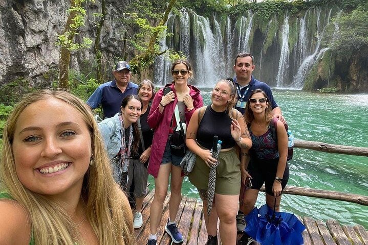 Plitvice Lakes with Ticket & Rastoke Guided Tour from Zagreb