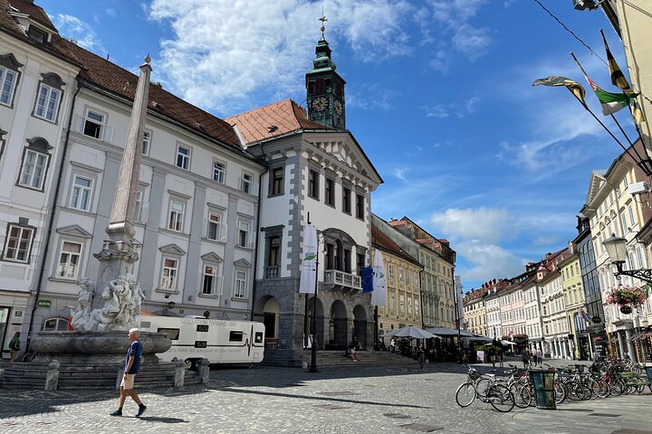 Ljubljana & Lake Bled from Zagreb - Small Group Gudied Tour